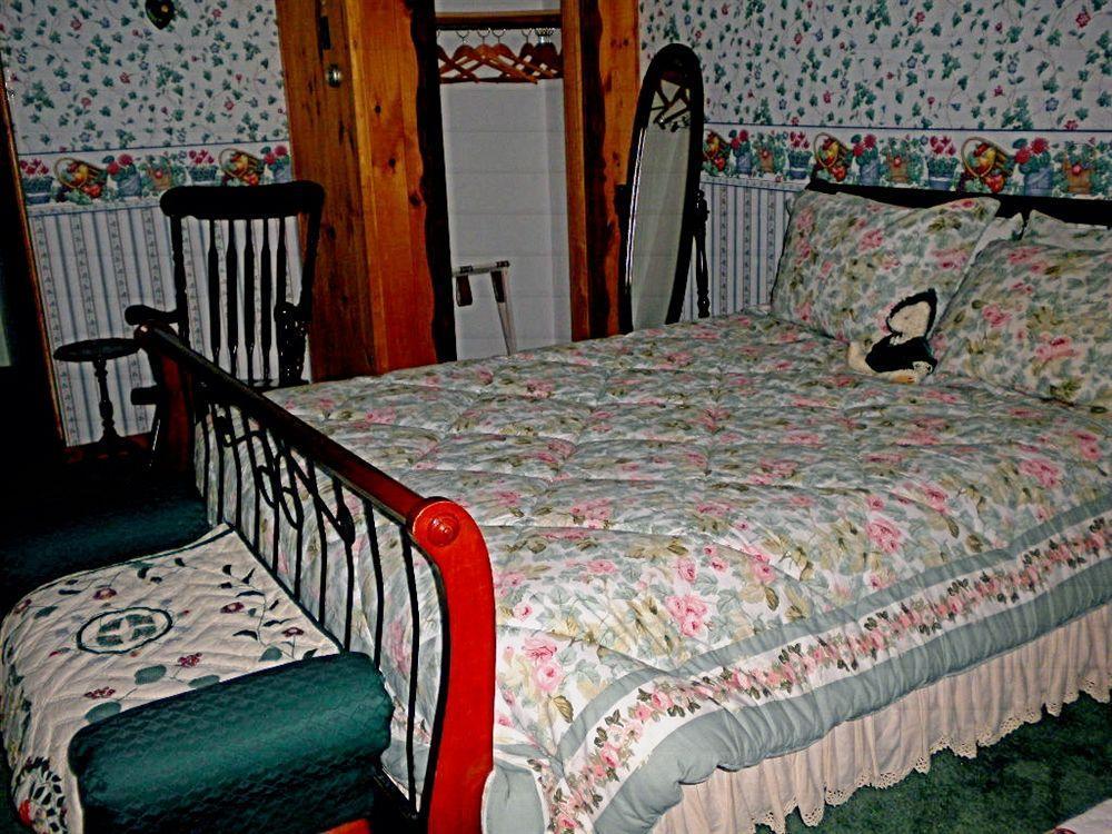 Bears Lair Inn Stowe Exterior photo